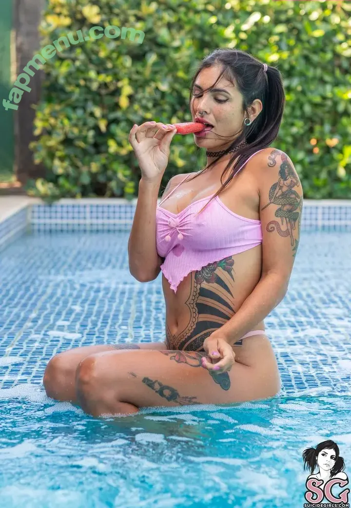 Camille Suicide nude photo #0411 (camilei / camilleelliss)