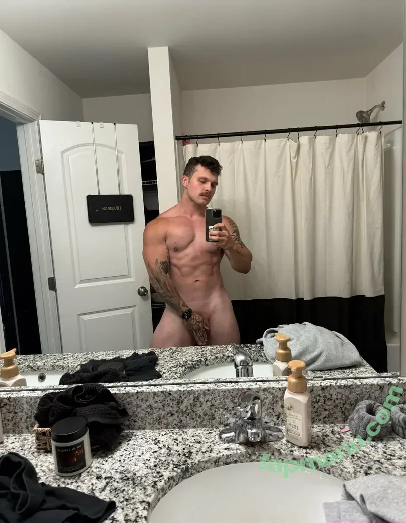 camo1232 nude photo #0018 (camo1232)