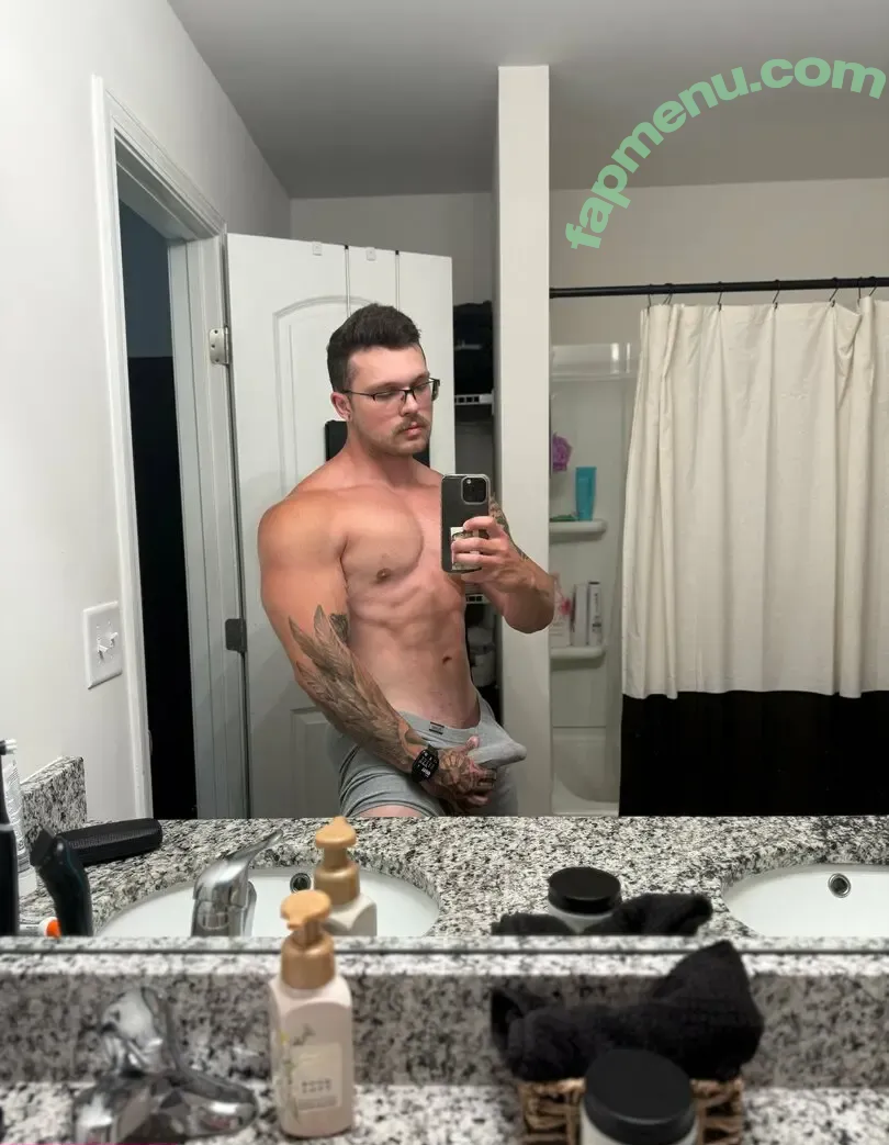 camo1232 nude photo #0023 (camo1232)