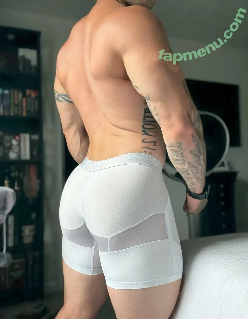 camo1232 nude photo #0032 (camo1232)