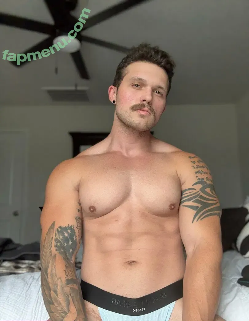 camo1232 nude photo #0046 (camo1232)