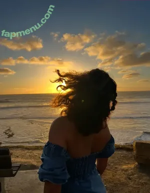 Camren Bicondova / camrenwhy nude photo #0087