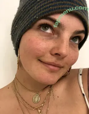 Camren Bicondova / camrenwhy nude photo #0111