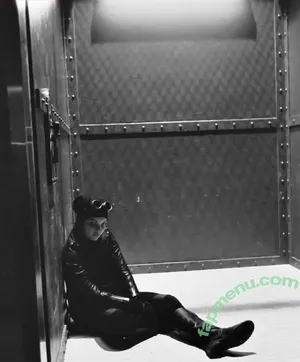 Camren Bicondova / camrenwhy nude photo #0113