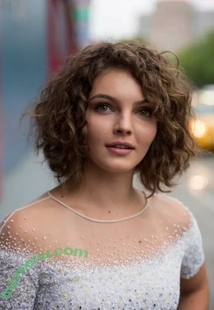 Camren Bicondova nude photo #0037 (camrenwhy)