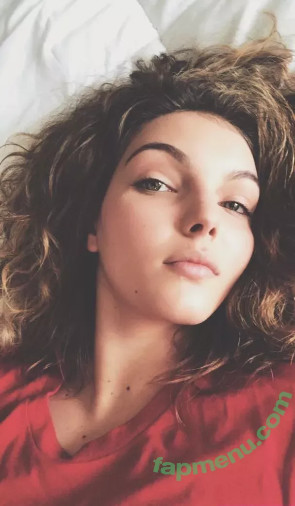 Camren Bicondova nude photo #0052 (camrenwhy)