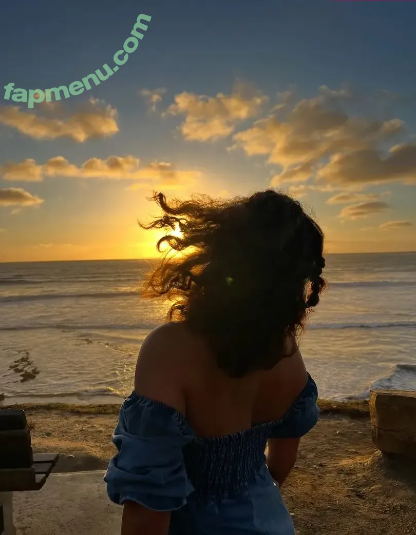 Camren Bicondova nude photo #0087 (camrenwhy)