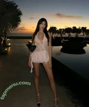 Camyyangg nude photo #0081