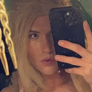 canadianbhaddiee / eajpark nude photo #0005