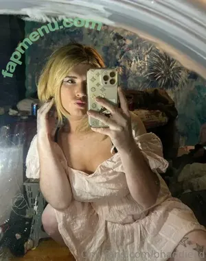 canadianbhaddiee / eajpark nude photo #0007