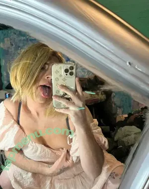 canadianbhaddiee / eajpark nude photo #0014