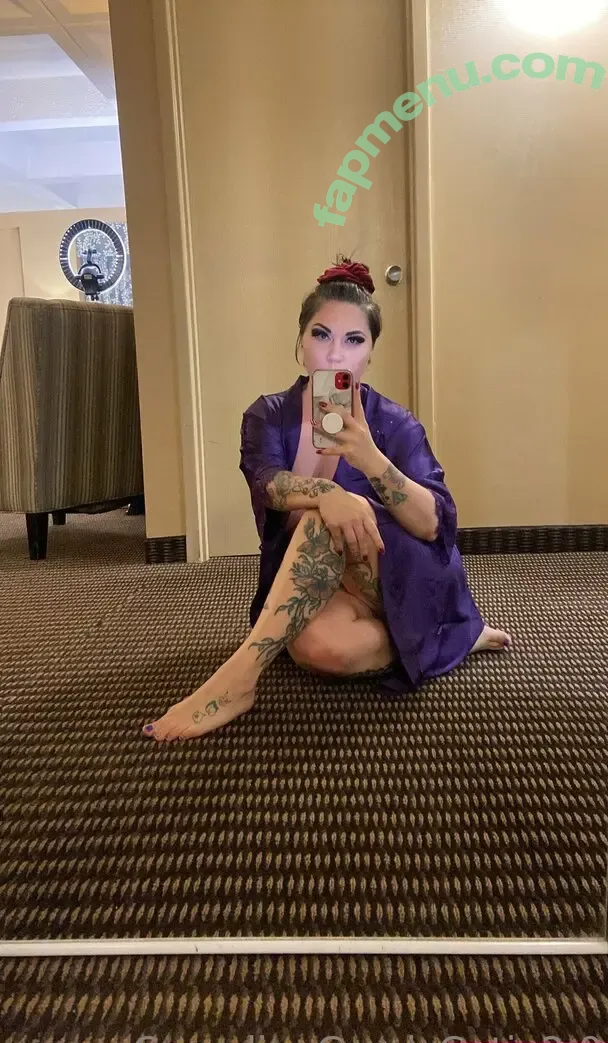 canadiancomiccutie2.0 nude photo #0009 (canadiancomiccutie2.0)