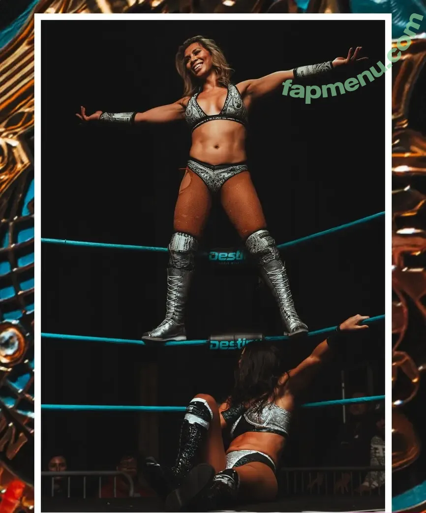 canadiandestoryer nude photo #0143 (Gisele Shaw / canadiandestroyer / gocsaysmeow)