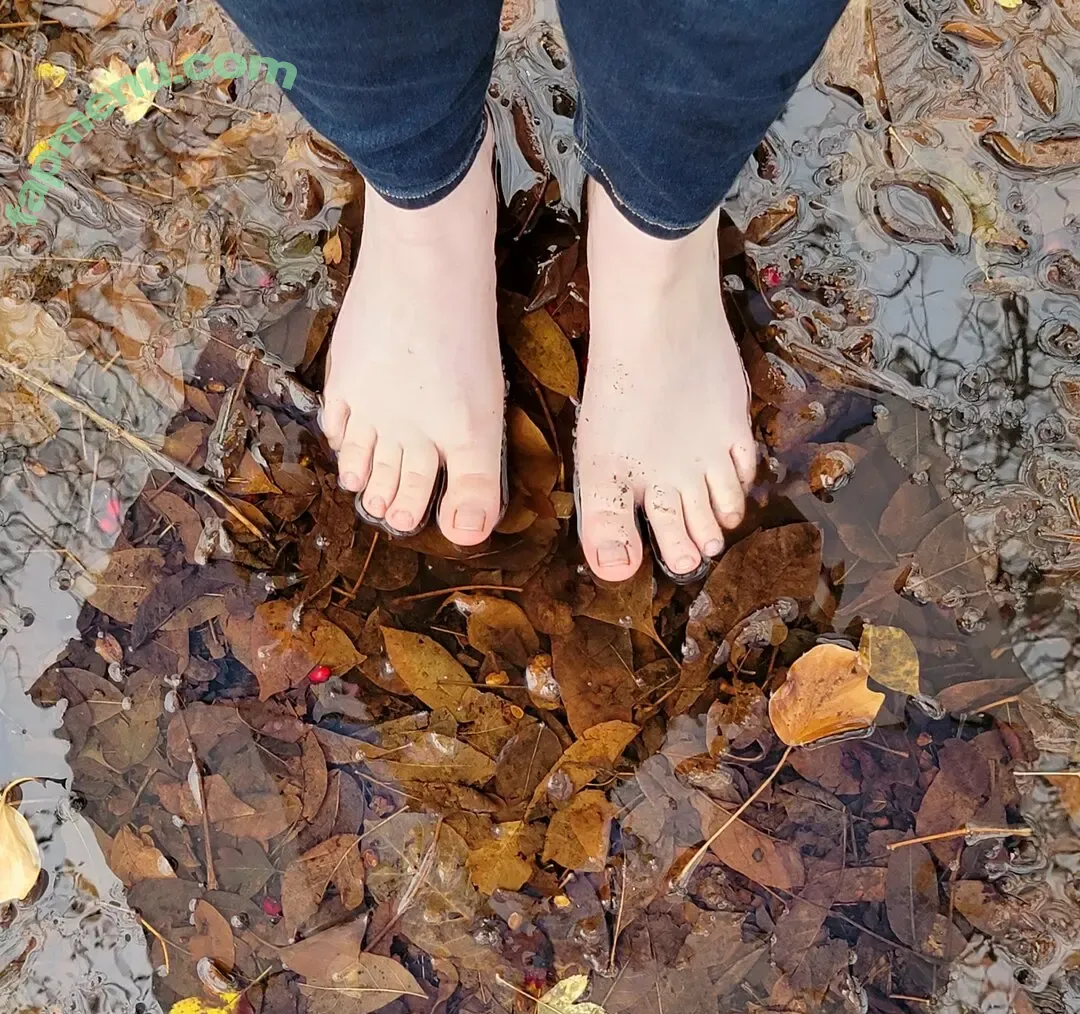 candace.feet nude photo #0003 (candace.feet)