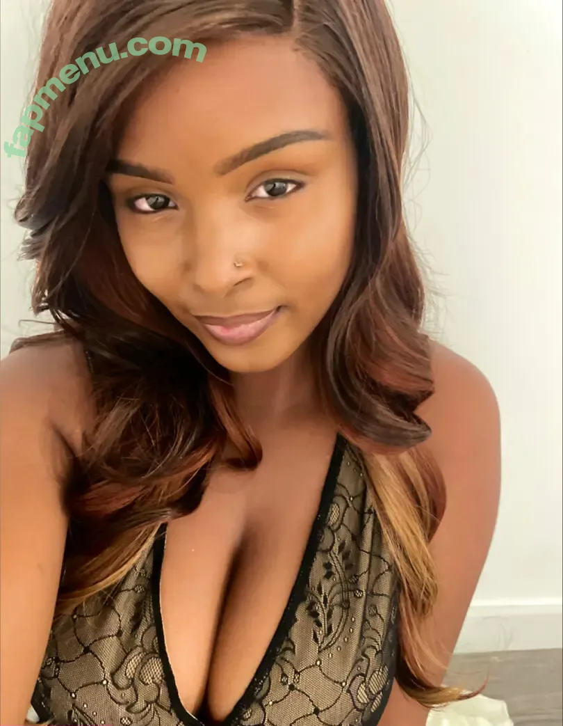 candacevalentine nude photo #0008 (candacevalentinee)