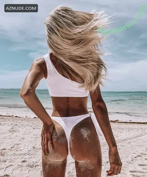  nude photo #0007