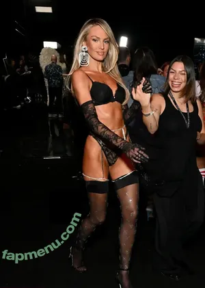 Candice Swanepoel / candiceswanepoel nude photo #0595