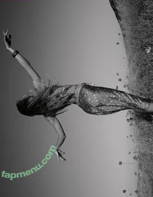 Candice Swanepoel / candiceswanepoel nude photo #0710