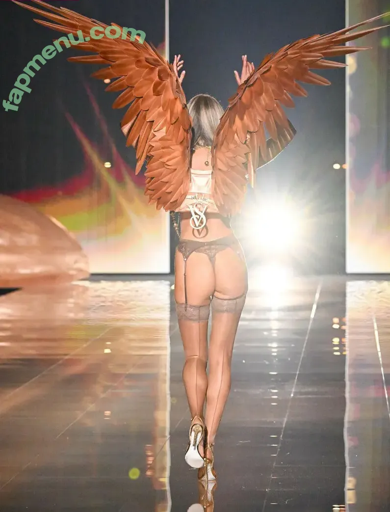 Candice Swanepoel nude photo #0597 (candiceswanepoel)