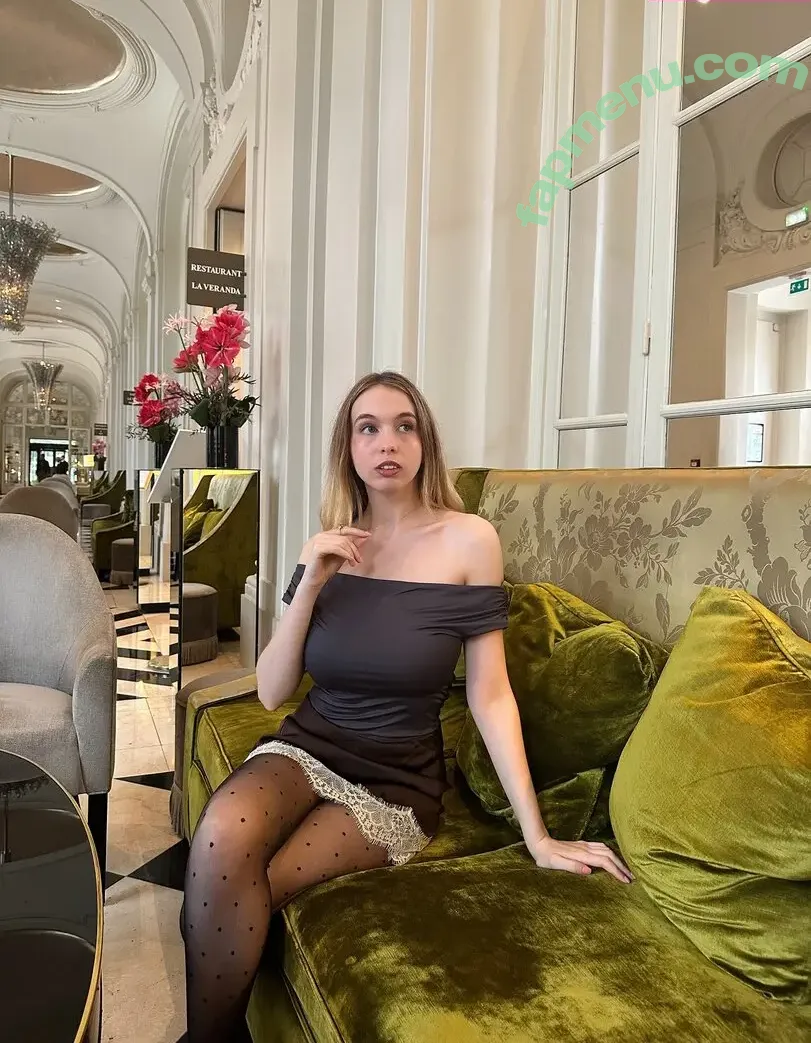 Candid Bralessday nude photo #0039 (eatcandid)