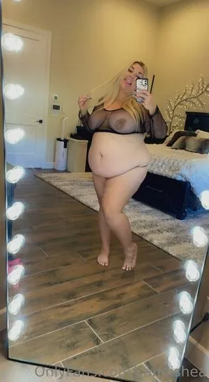 candishea / bbwcandishea nude photo #0020