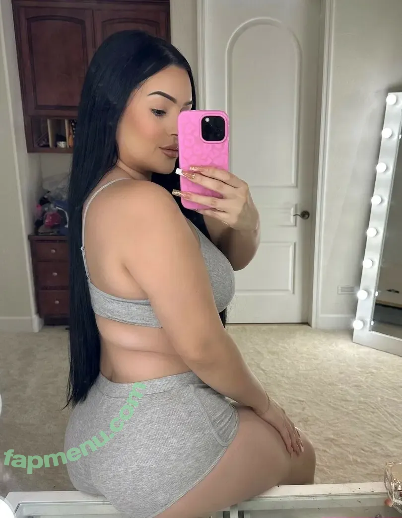 Candy Aguilar nude photo #0005 (glambycandy / glambycandy_)