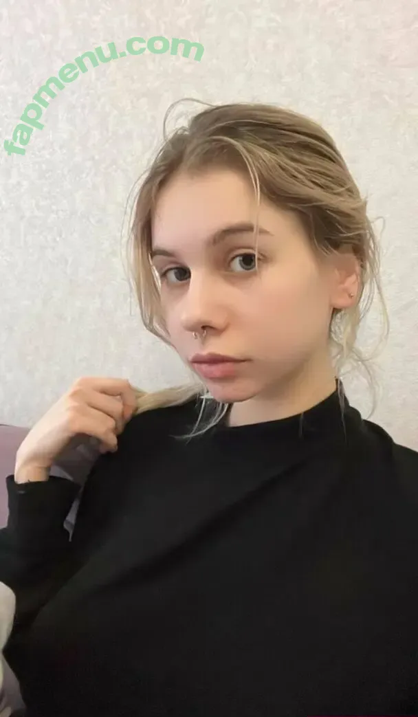 candy_lolaaa nude photo #0003 (candy_lolaaa)