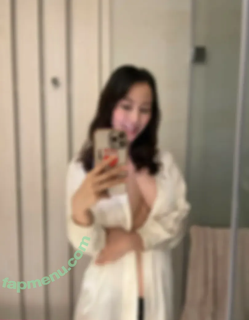 Candy Yuen nude photo #0012 (candy_kamanyuen / cw)