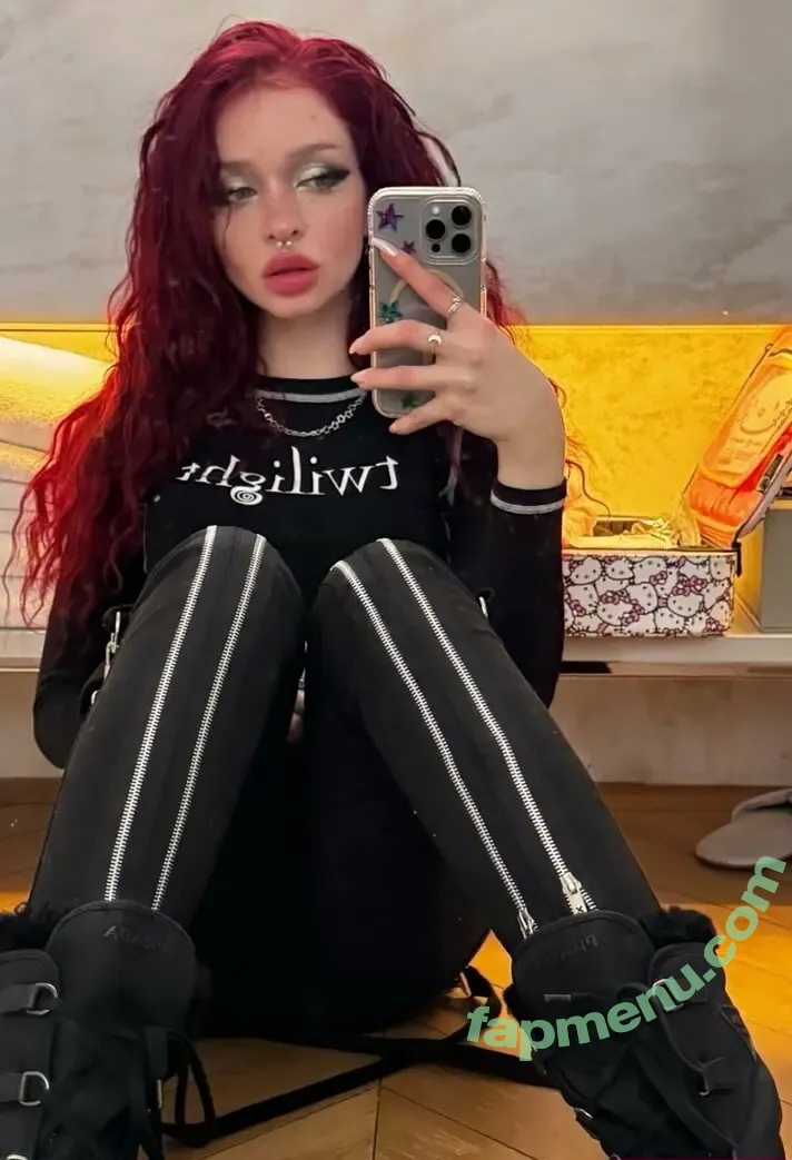 Candyasmus nude photo #0005 (Candyasmus)