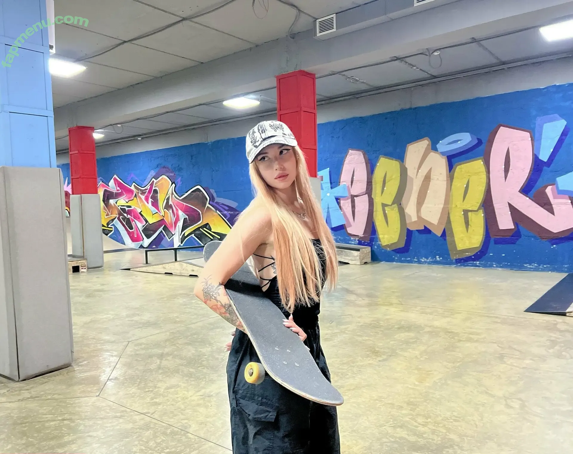 candyflipp nude photo #0006 (candyfl1pp)