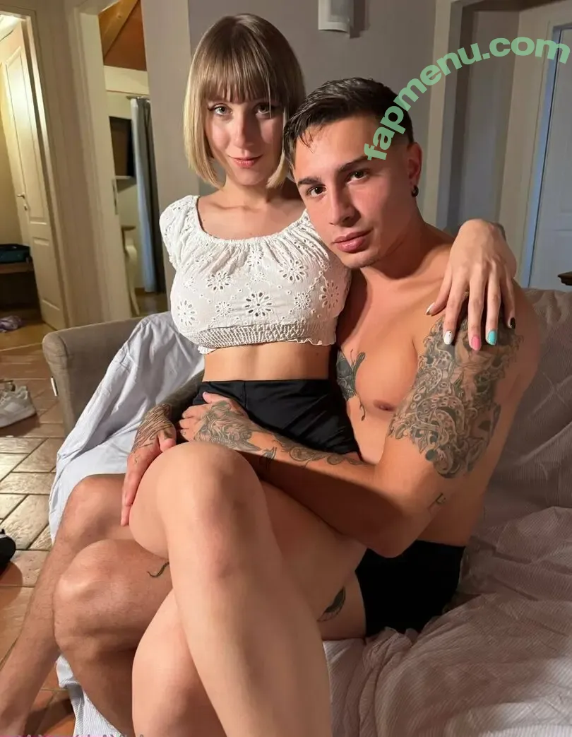 candylayla2004 nude photo #0026 (candylayla2004)