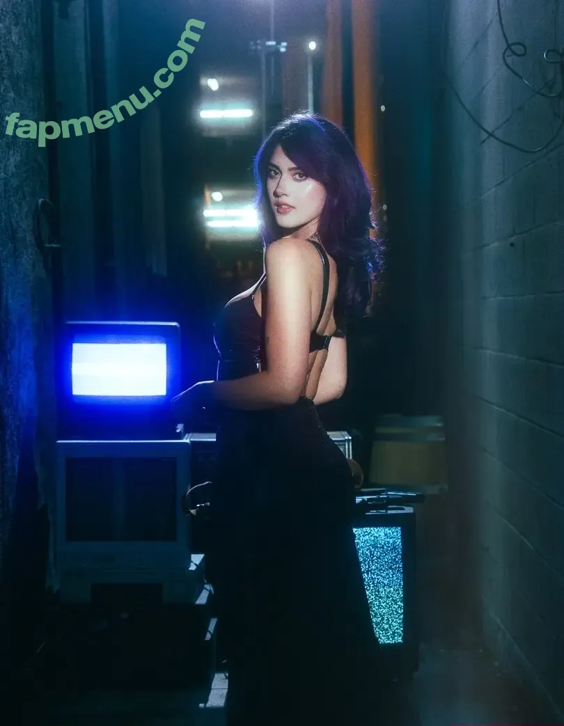 Candylion nude photo #0085 (candylion.cos / candylioncos)