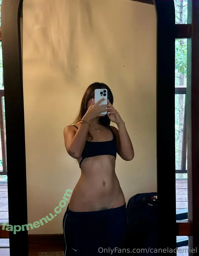 canelademiel nude photo #0049 (concanelaymiel)