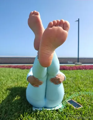 canelafeet1 / feetbonitoslatinos nude photo #0049