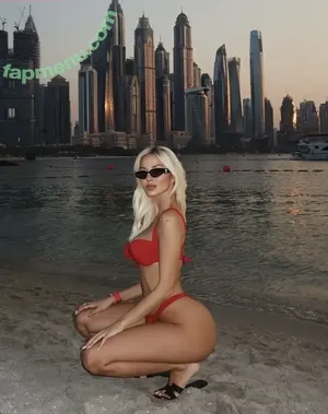 Cansu Taşkın / cansutaskin1 nude photo #0006