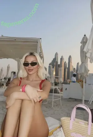 Cansu Taşkın / cansutaskin1 nude photo #0013