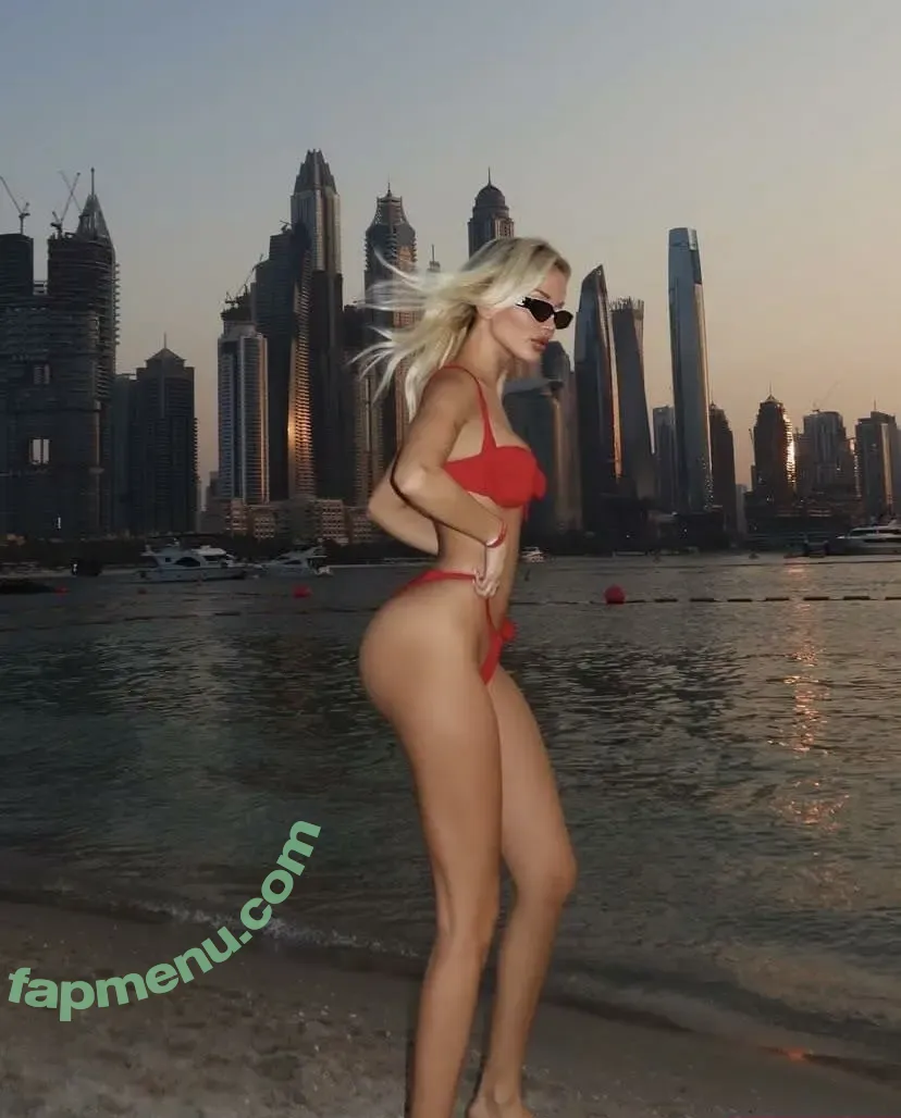 Cansu Taşkın nude photo #0011 (cansutaskin1)