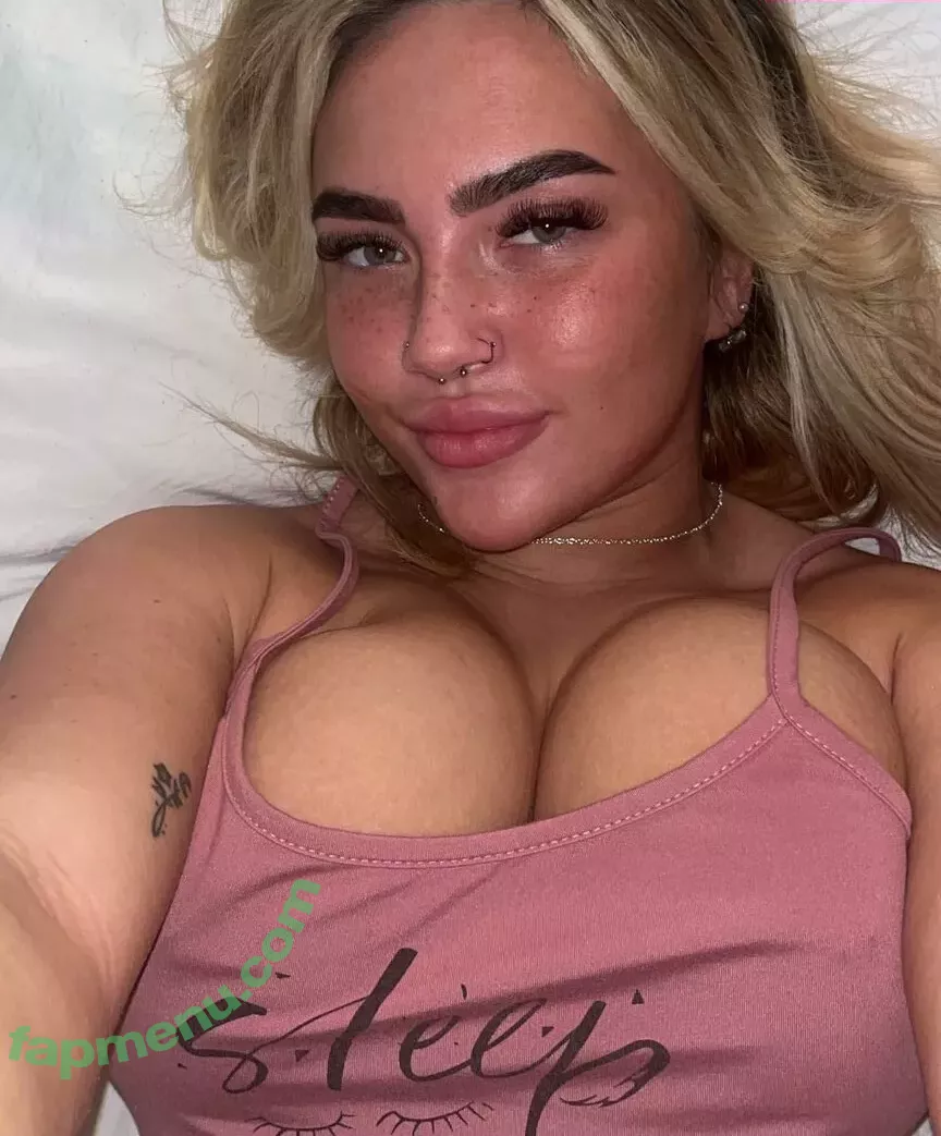 Caoimheeee nude photo #0150 (caoimhe_moreland / caoimhee)