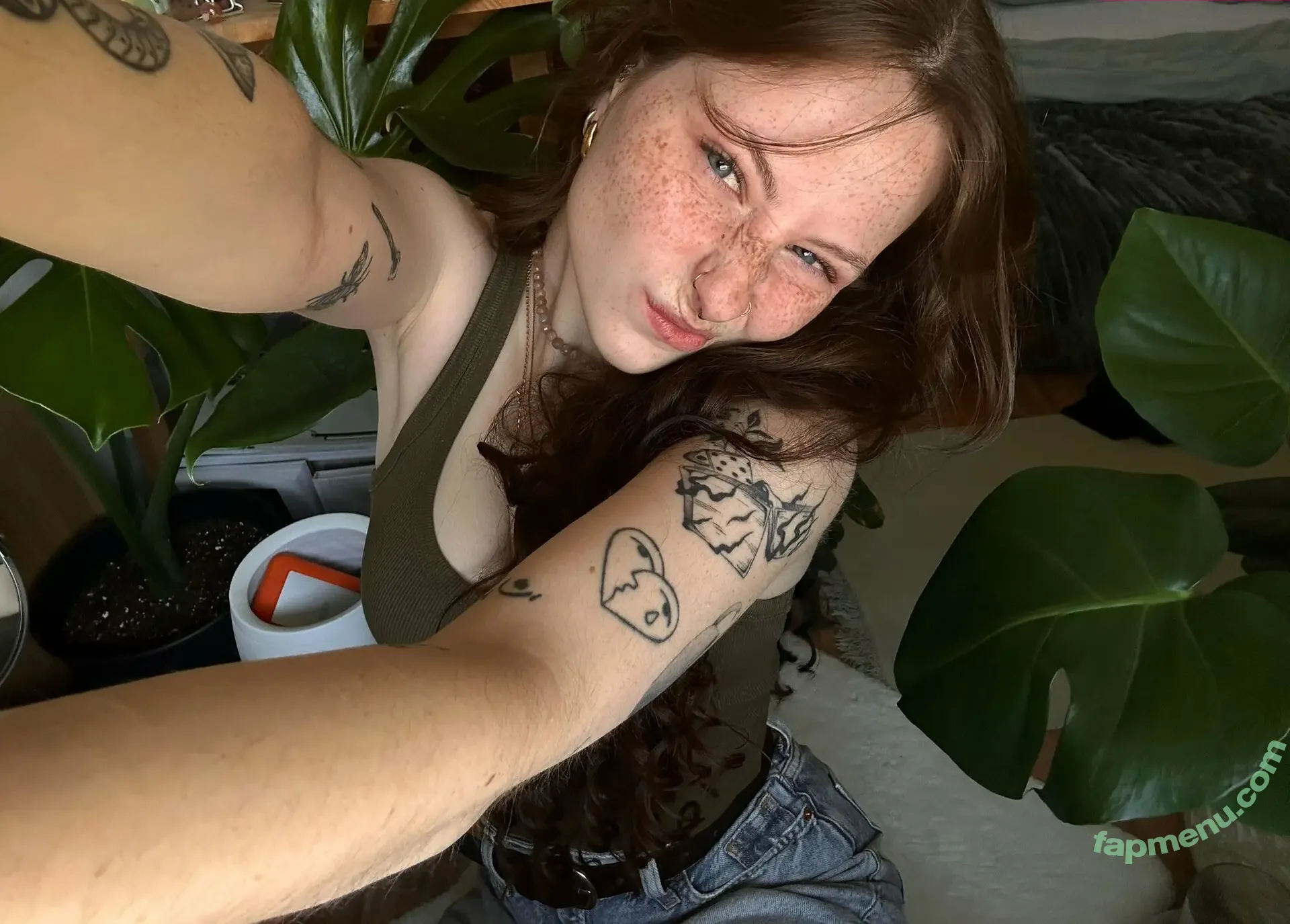 Caponce nude photo #0059 (Capxnce / cap0nce / xoxocaprice)