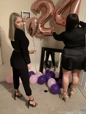 Cara Arabella / arabella_bitchx / lilbluex / rosec_xx nude photo #0239