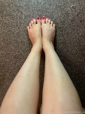 Cara Arabella / arabella_bitchx / lilbluex / rosec_xx nude photo #0242