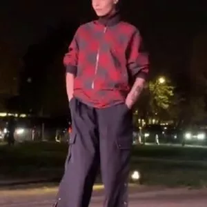 Cara Delevingne / CaraDelevingneOfficialPage / caradelevingne nude photo #1388