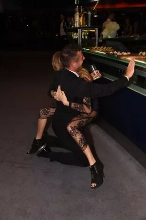 Cara Delevingne / CaraDelevingneOfficialPage / caradelevingne nude photo #1399