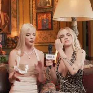 Cara Delevingne / CaraDelevingneOfficialPage / caradelevingne nude photo #1408