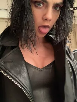 Cara Delevingne / CaraDelevingneOfficialPage / caradelevingne nude photo #1465