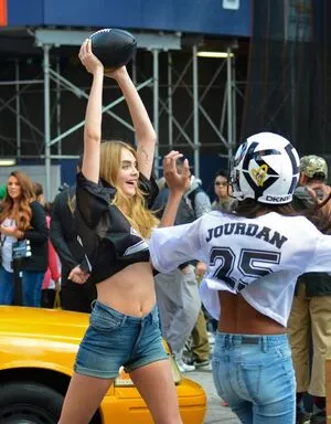 Cara Delevingne / CaraDelevingneOfficialPage / caradelevingne nude photo #1490