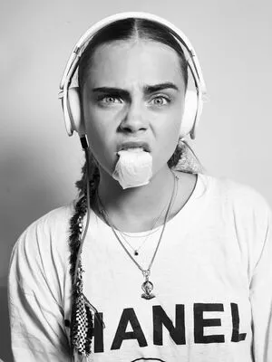 Cara Delevingne / CaraDelevingneOfficialPage / caradelevingne nude photo #1509