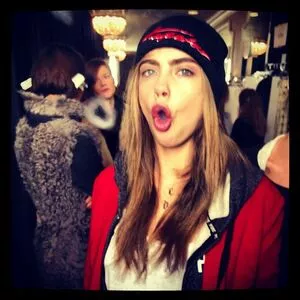 Cara Delevingne / CaraDelevingneOfficialPage / caradelevingne nude photo #1577