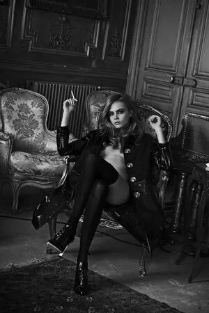Cara Delevingne / CaraDelevingneOfficialPage / caradelevingne nude photo #1578