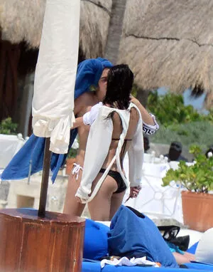 Cara Delevingne / CaraDelevingneOfficialPage / caradelevingne nude photo #1605